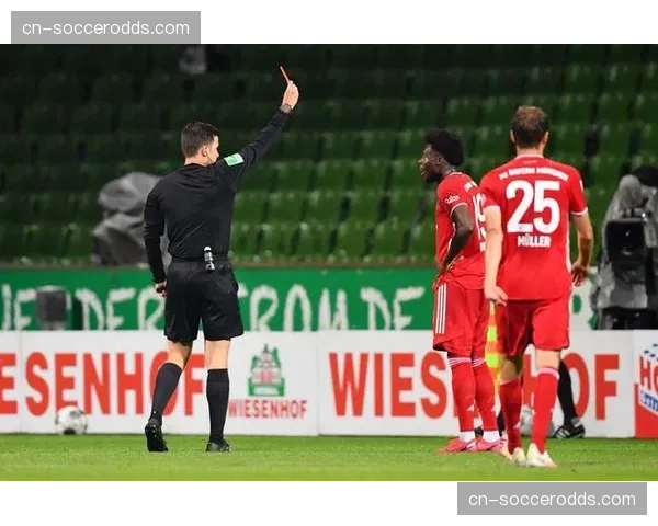 镜头捕捉:拜仁小将帕夫洛维奇首次德甲首发,家人看台落泪 镜头捕捉:拜仁小将帕夫洛维奇首次德甲首发,家人看台落泪