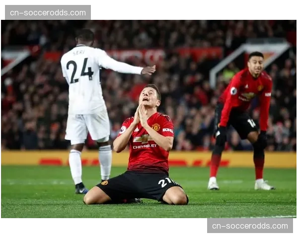 诺丁汉森林财务违规案处罚落地,引发英超中小俱乐部生存讨论 诺丁汉森林财务违规案处罚落地,引发英超中小俱乐部生存讨论